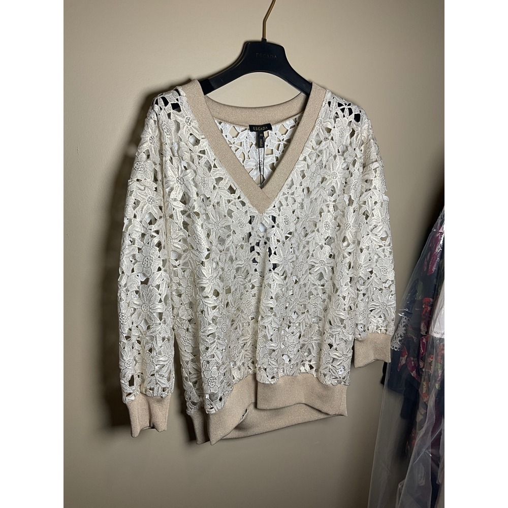 Escada Off-White Gold Floral Lace V-Neck Sweater Top Metallic Trim Size 40‎ NEW